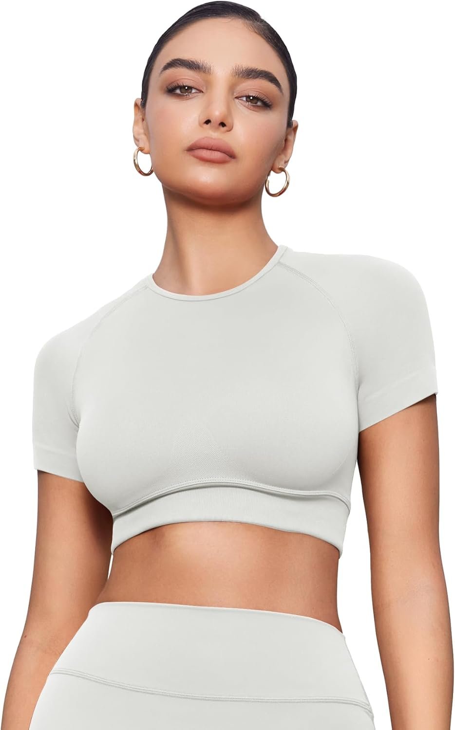 YEOREO Women’s Short Sleeve Crop T-Shirt