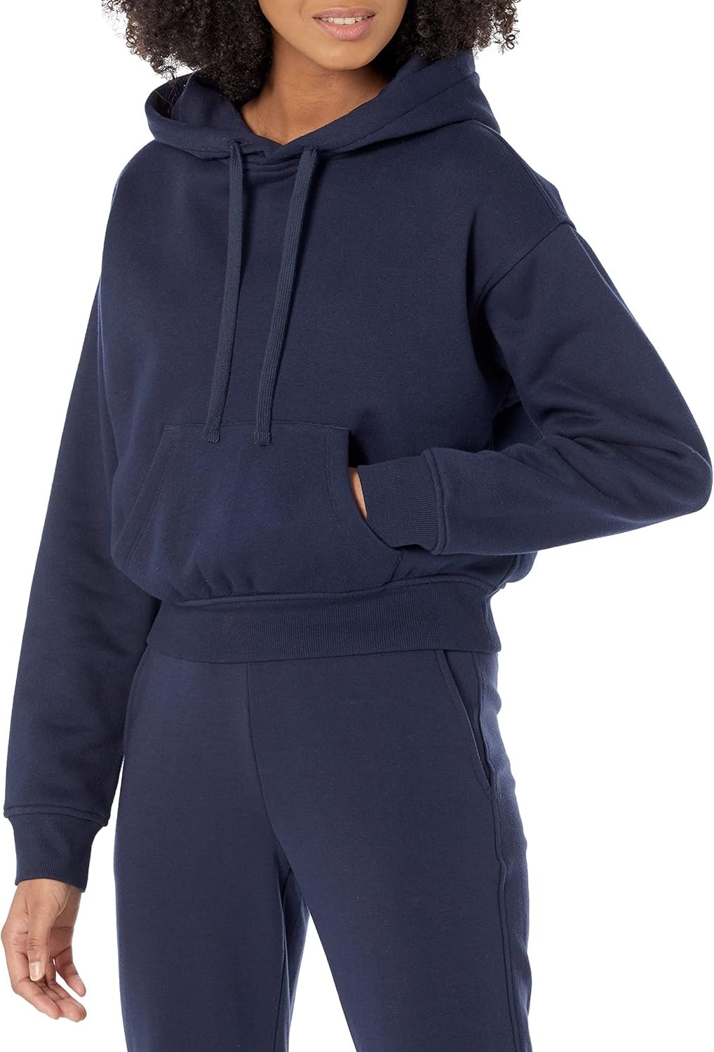 Amazon Essentials Women’s Crop Pullover Hoodie Sweatshirt with Kangaroo Pocket (Available in Plus Size)